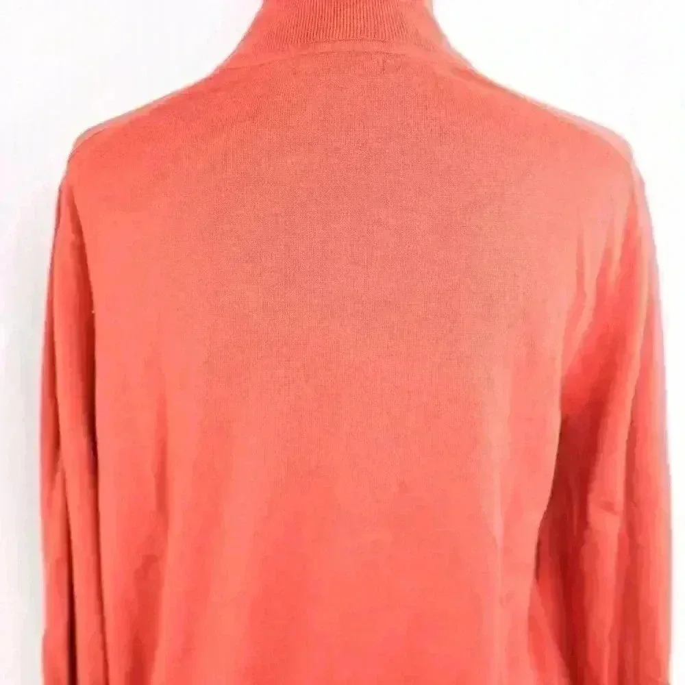 Banana Republic this stylish